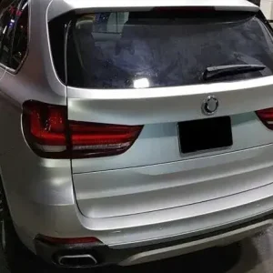 Ekspresowa dostawa FOLIA SAMOCHODOWA CHROM MAT PERŁA SREBRNA SATYNA 50x152cm SAMOPRZYLEPNA